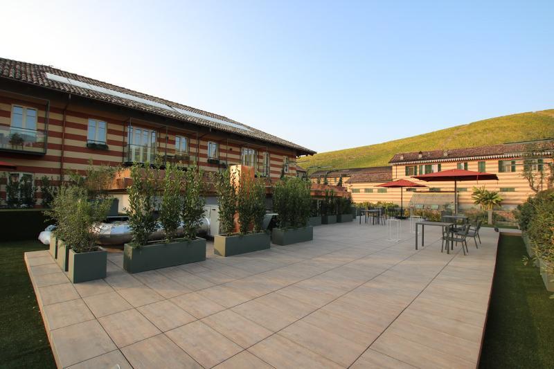 Villaggio Narrante - Le Case Dei Conti Mirafiore Serralunga d'Alba Extérieur photo
