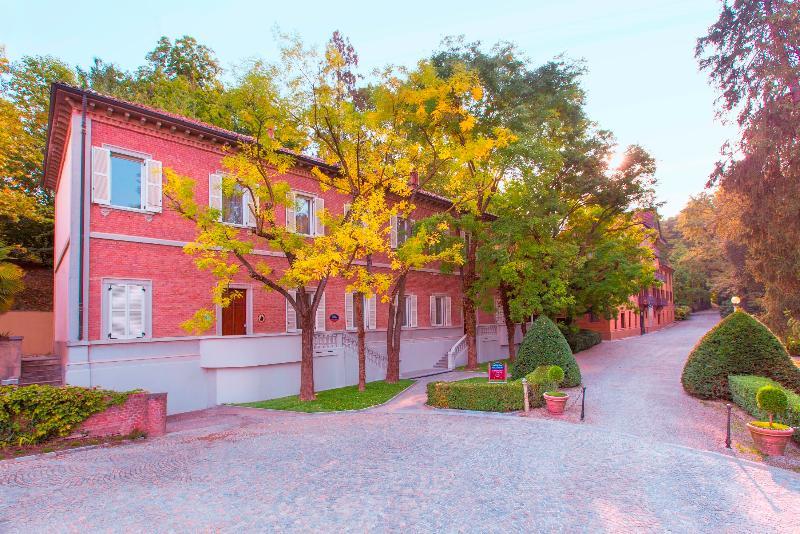 Villaggio Narrante - Le Case Dei Conti Mirafiore Serralunga d'Alba Extérieur photo